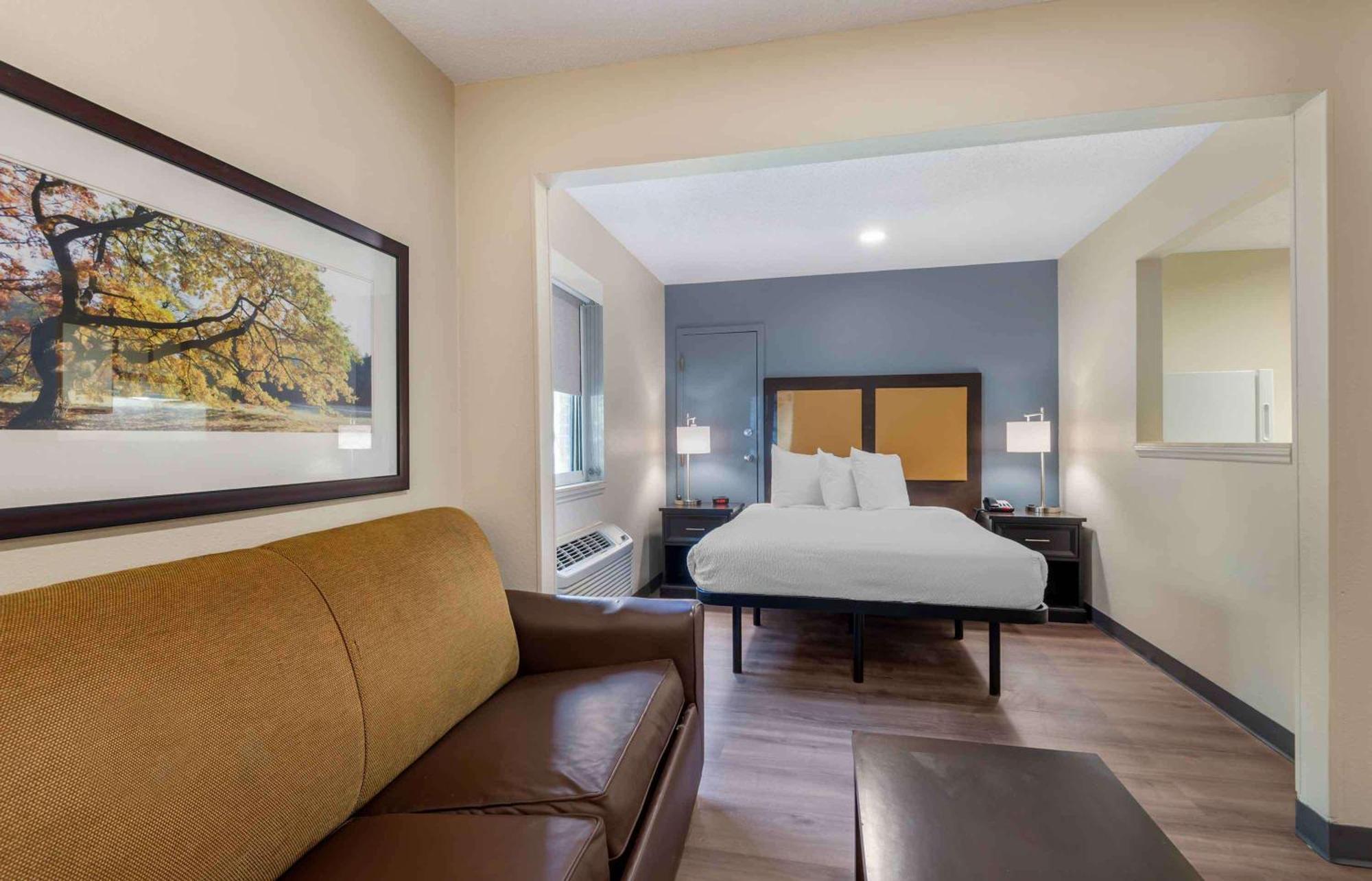 Extended Stay America Select Suites - Charlotte - Tyvola Rd - Executive Park Exteriér fotografie