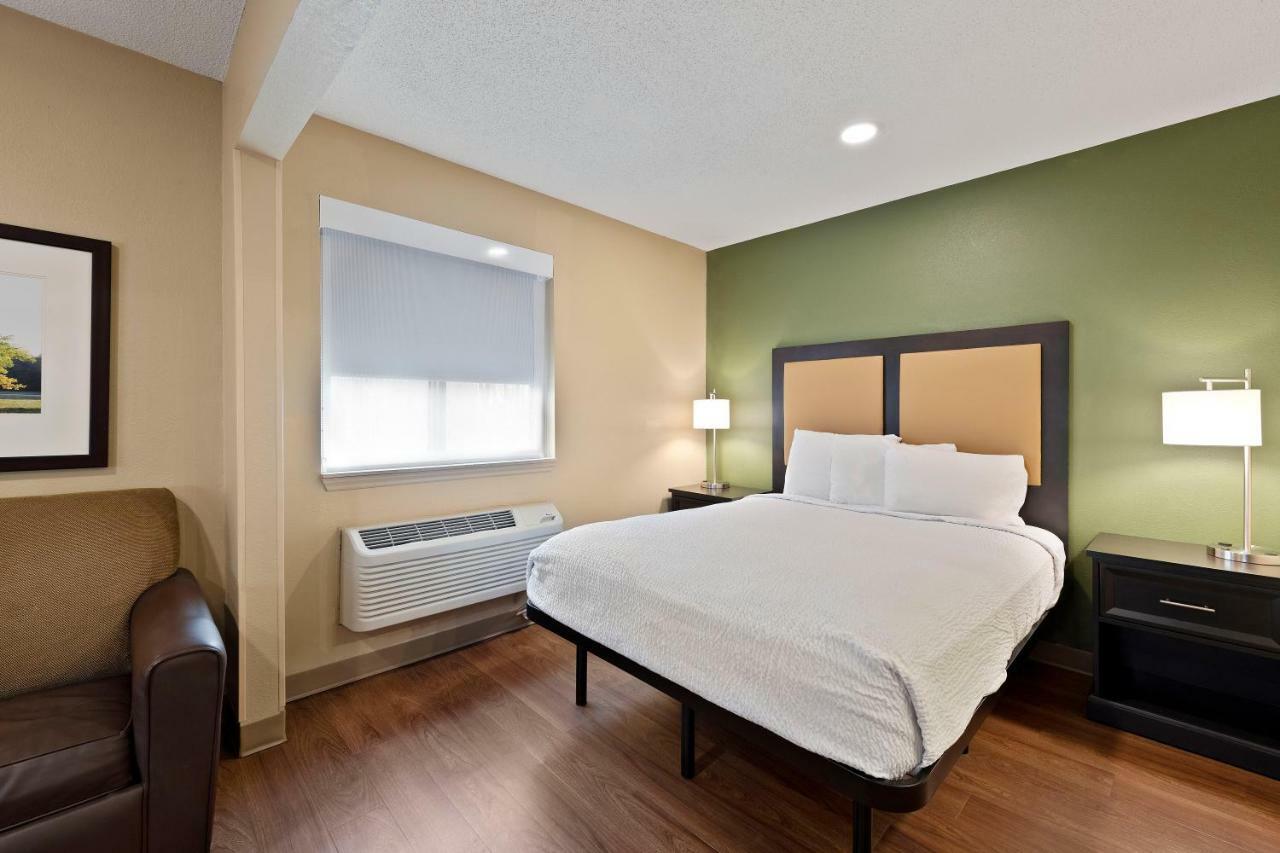 Extended Stay America Select Suites - Charlotte - Tyvola Rd - Executive Park Exteriér fotografie