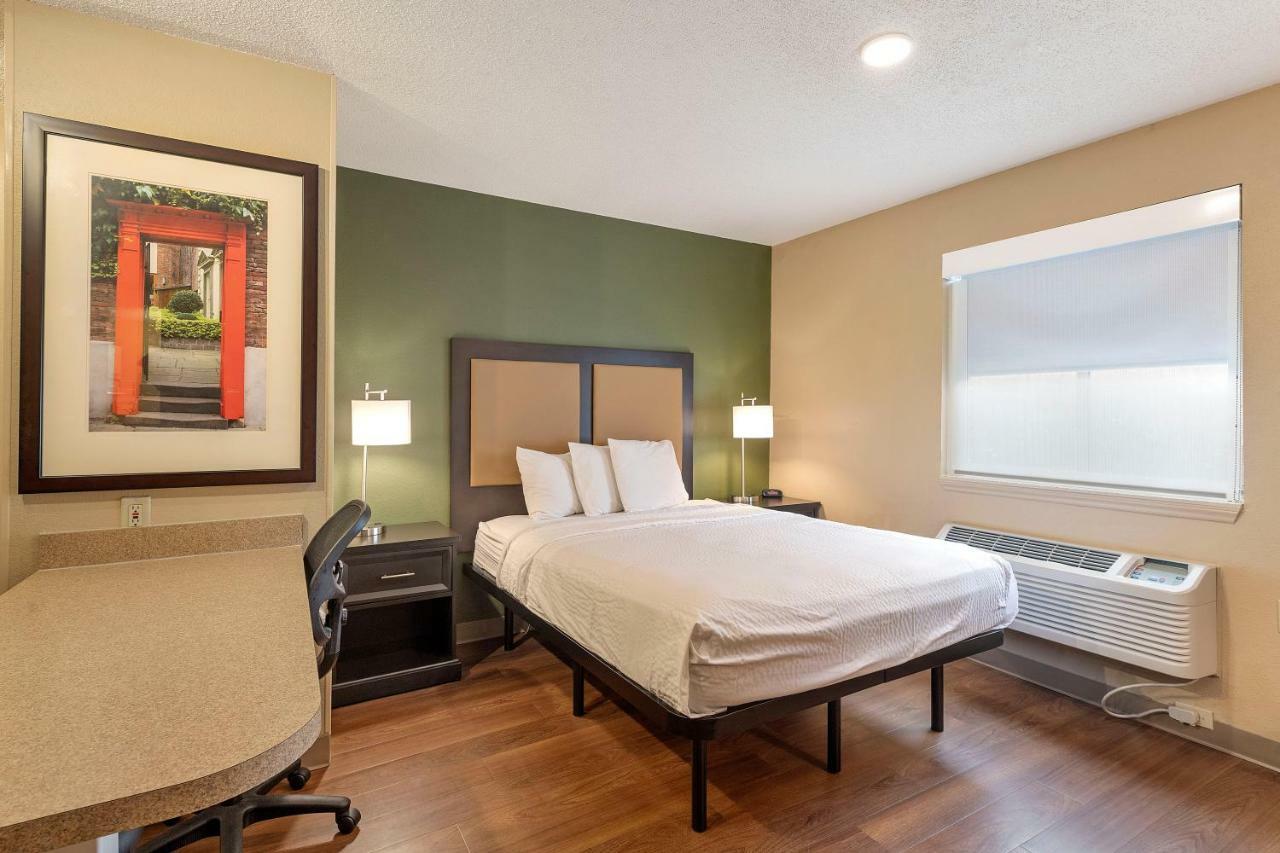 Extended Stay America Select Suites - Charlotte - Tyvola Rd - Executive Park Exteriér fotografie